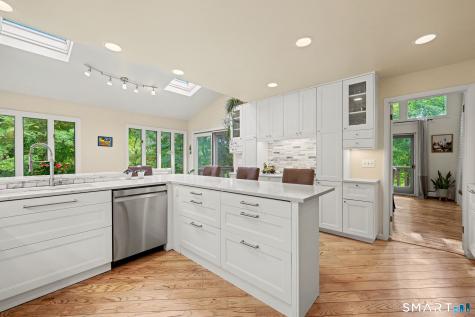 40 Beechwood Lane Ridgefield CT 06877