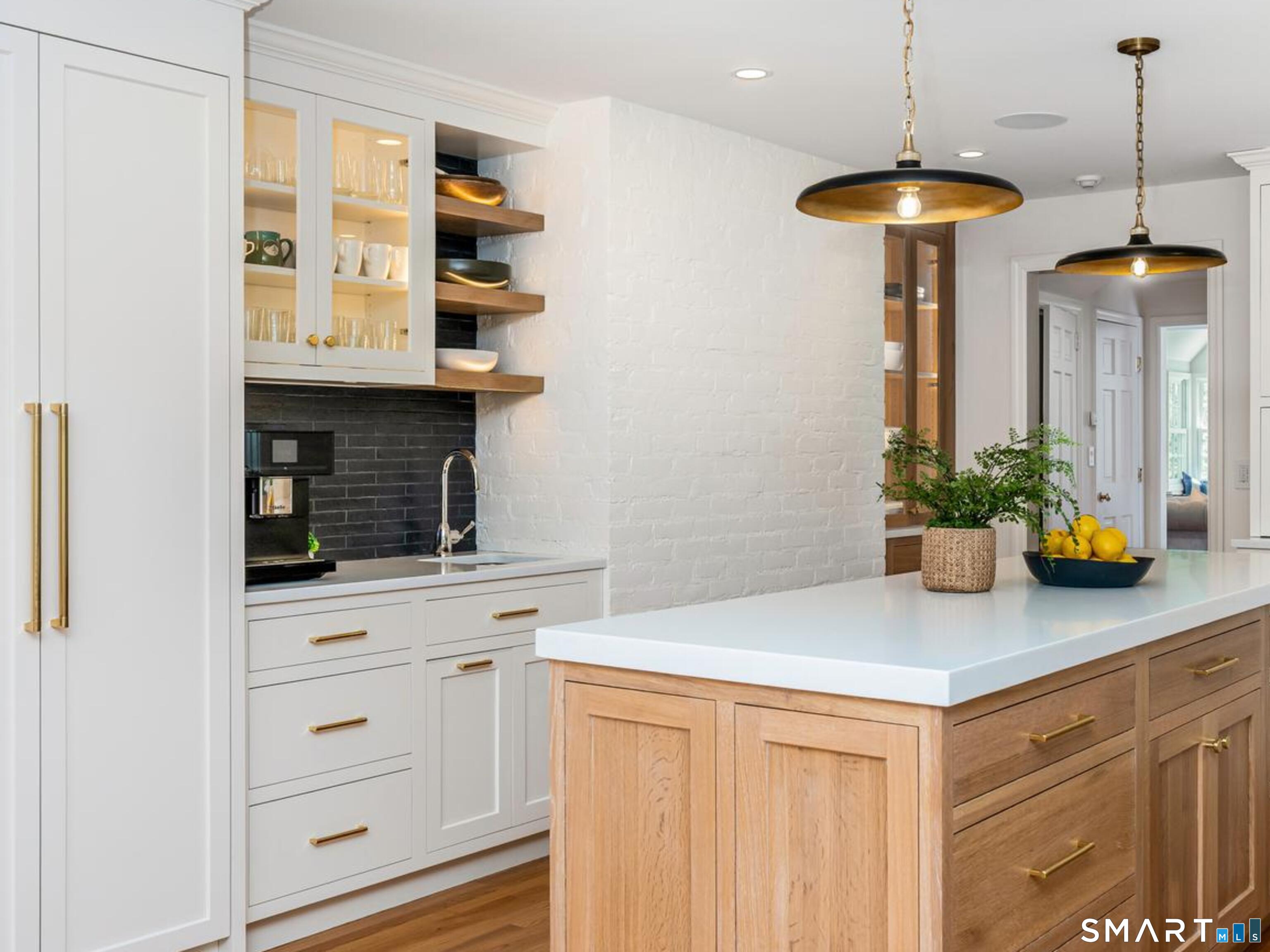 18 Phillips Lane Darien CT 06820