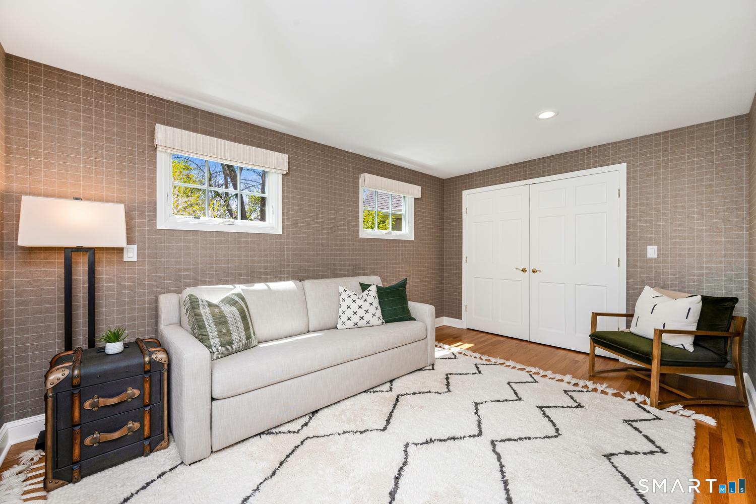 18 Phillips Lane Darien CT 06820