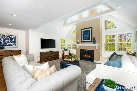 18 Phillips Lane Darien CT 06820