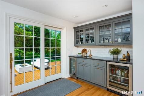 18 Phillips Lane Darien CT 06820