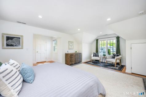 18 Phillips Lane Darien CT 06820