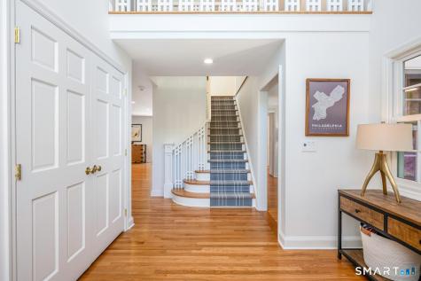 18 Phillips Lane Darien CT 06820