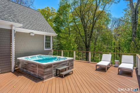 18 Phillips Lane Darien CT 06820
