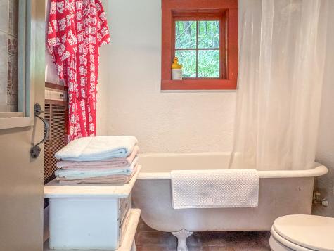 50 Southbury Road Roxbury CT 06783