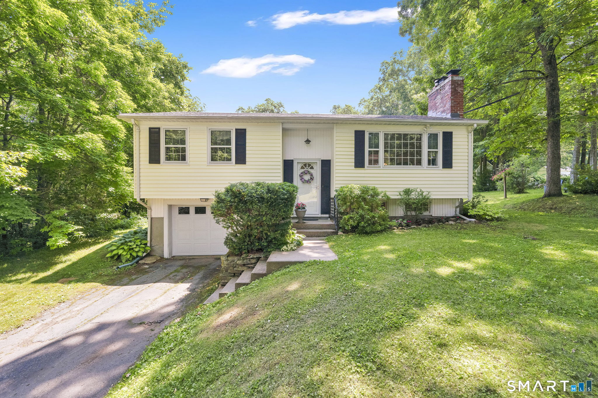 27 Clearview Drive Stafford CT 06076