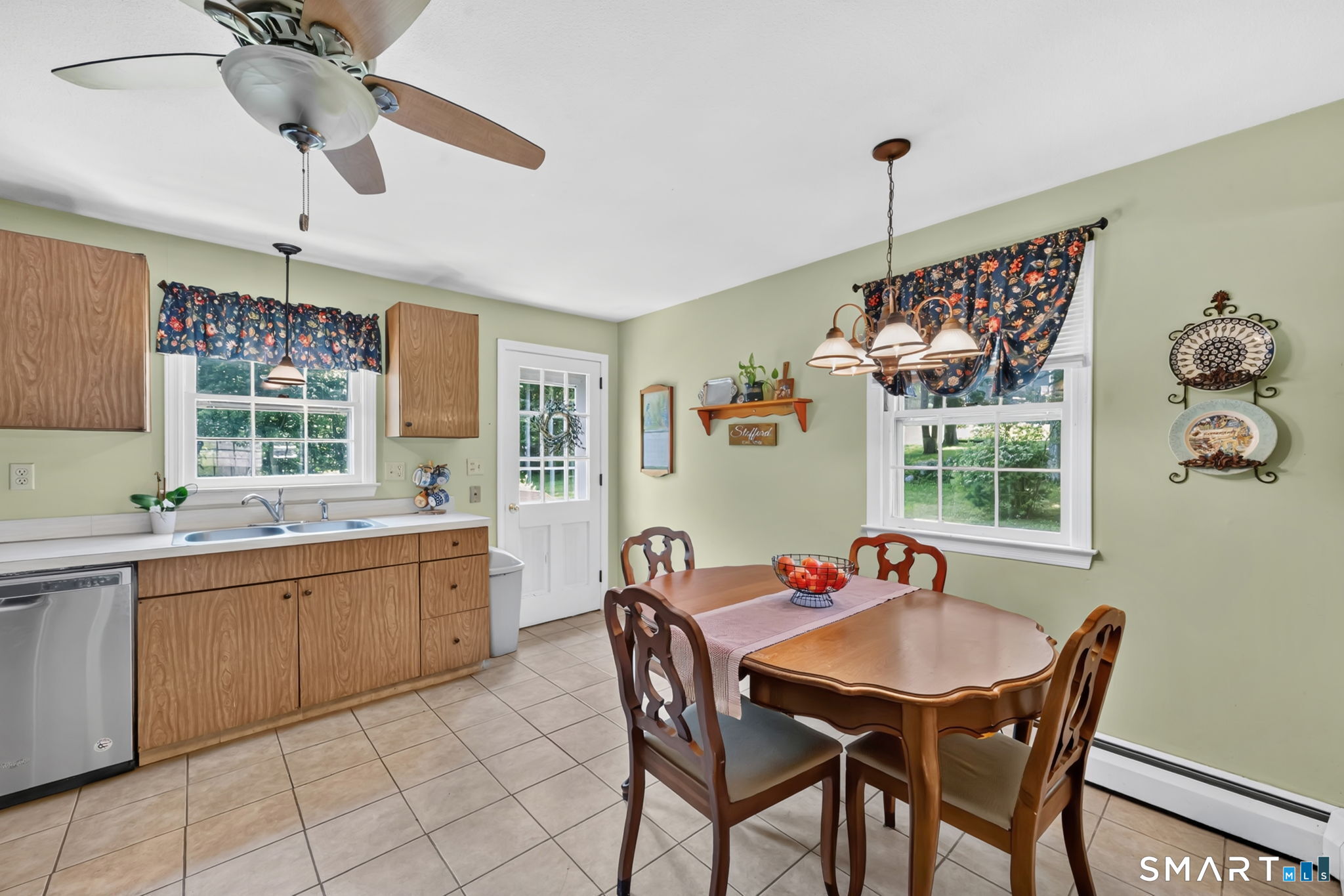 27 Clearview Drive Stafford CT 06076