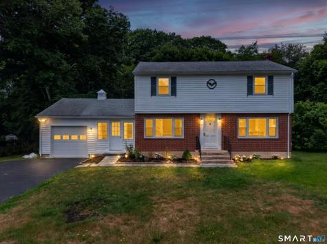 59 Noank Ledyard Road Groton CT 06355