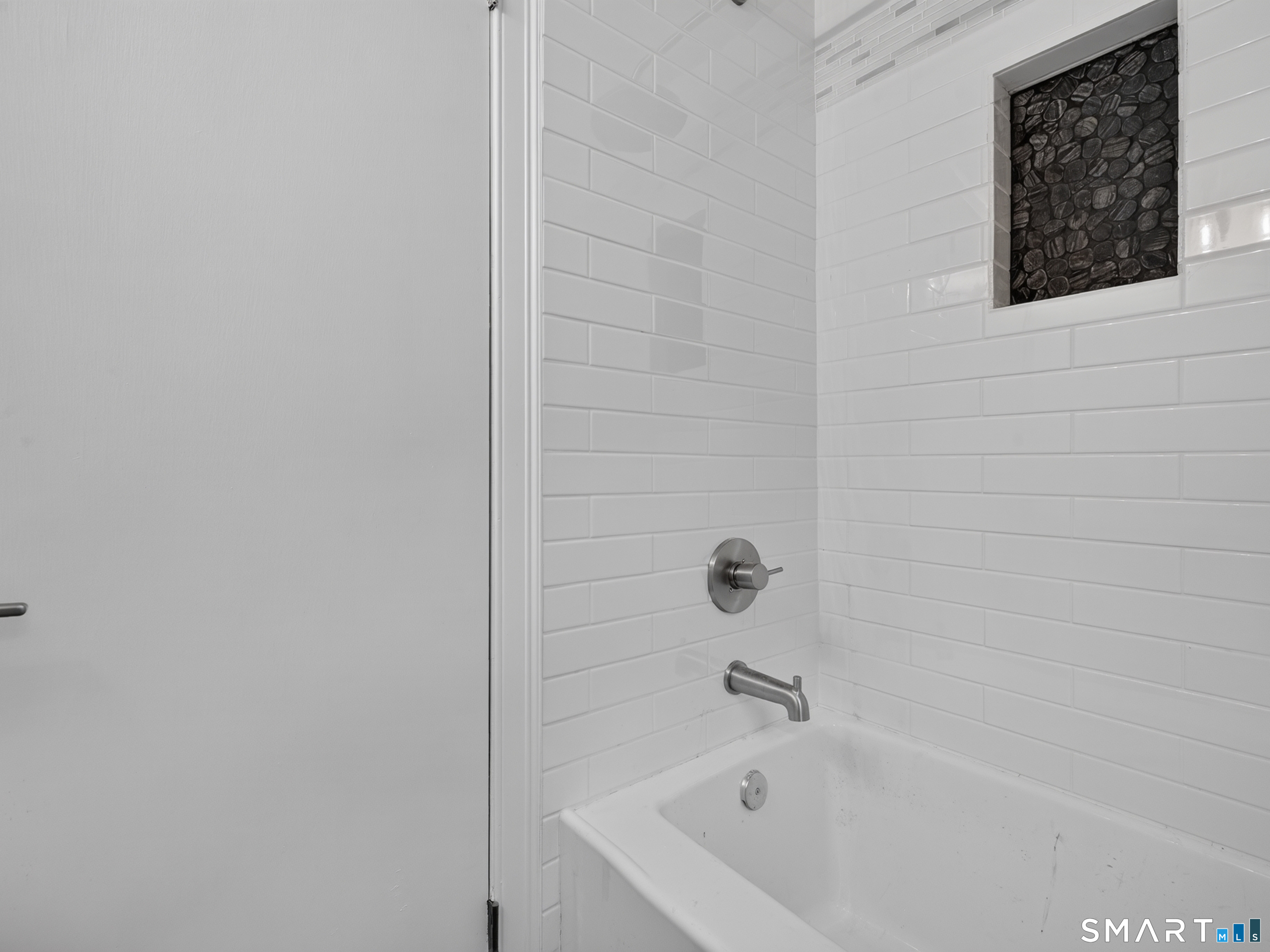 59 Noank Ledyard Road Groton CT 06355