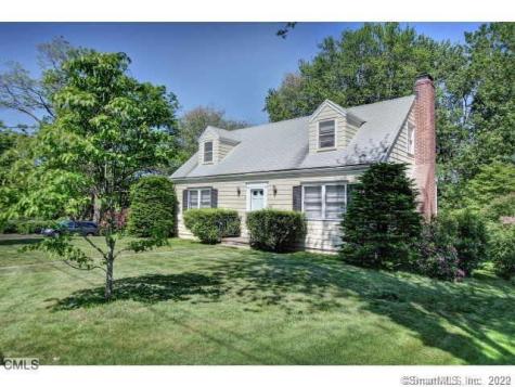 9 Lee Drive Fairfield CT 06824
