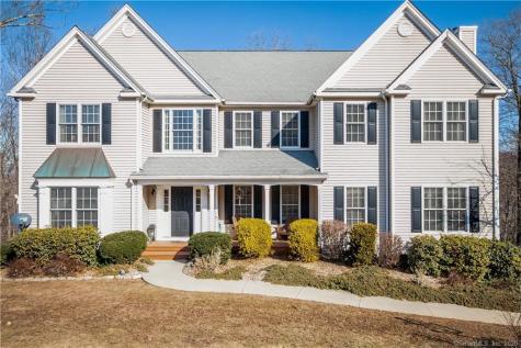 228 Valley Stream Lane Southbury CT 06488