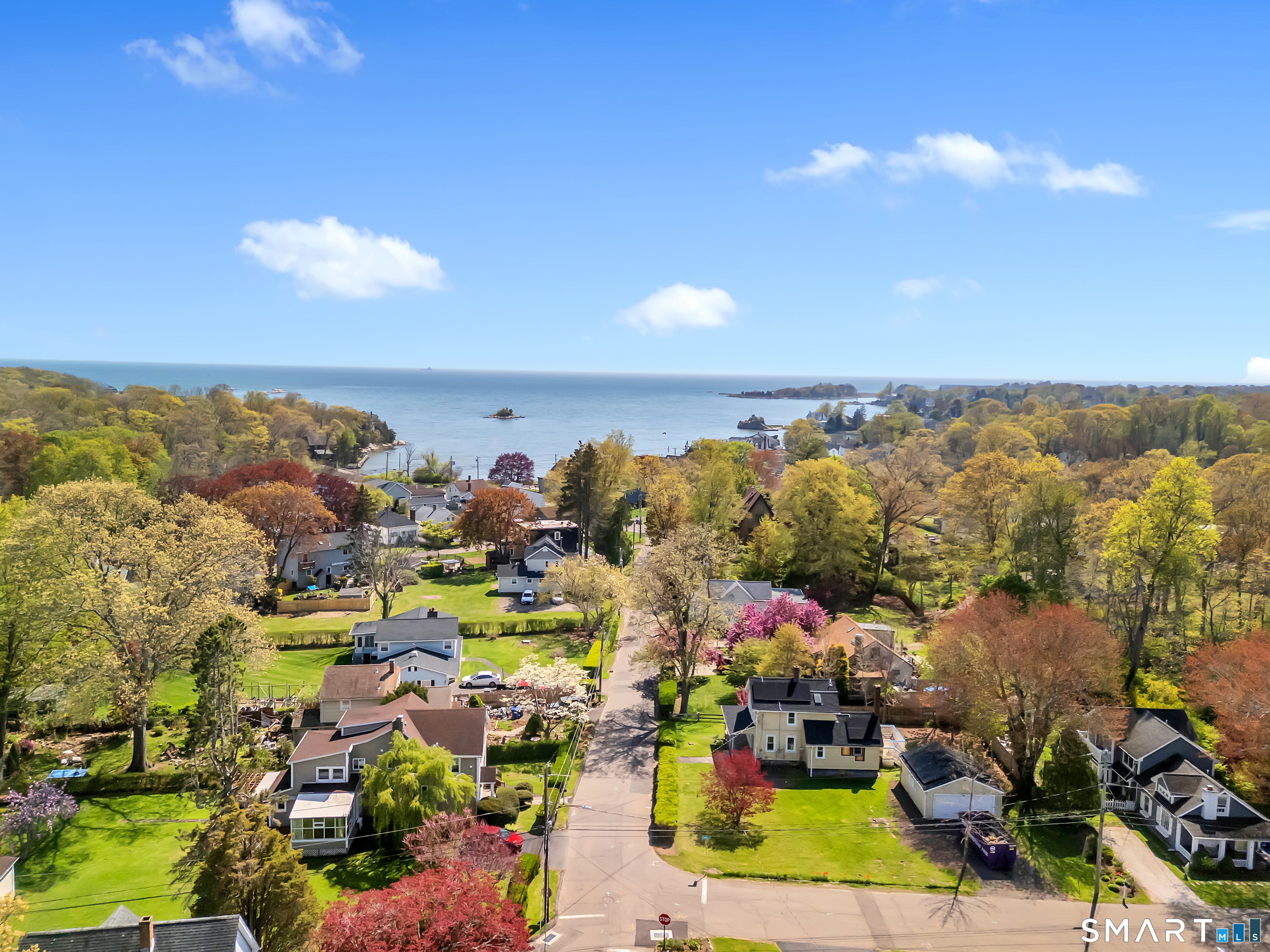 58 Grove St Extension Branford CT 06405