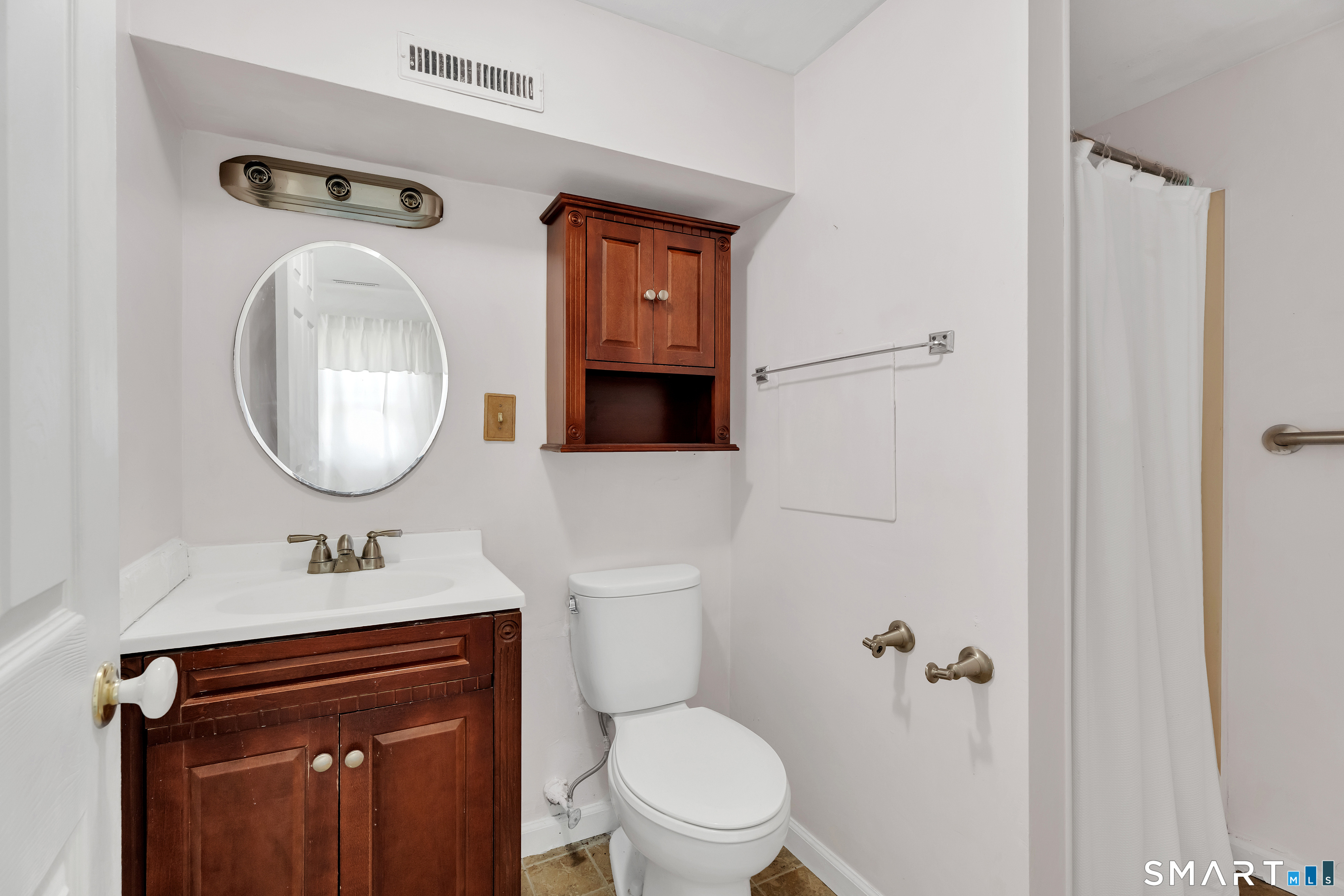 58 Grove St Extension Branford CT 06405
