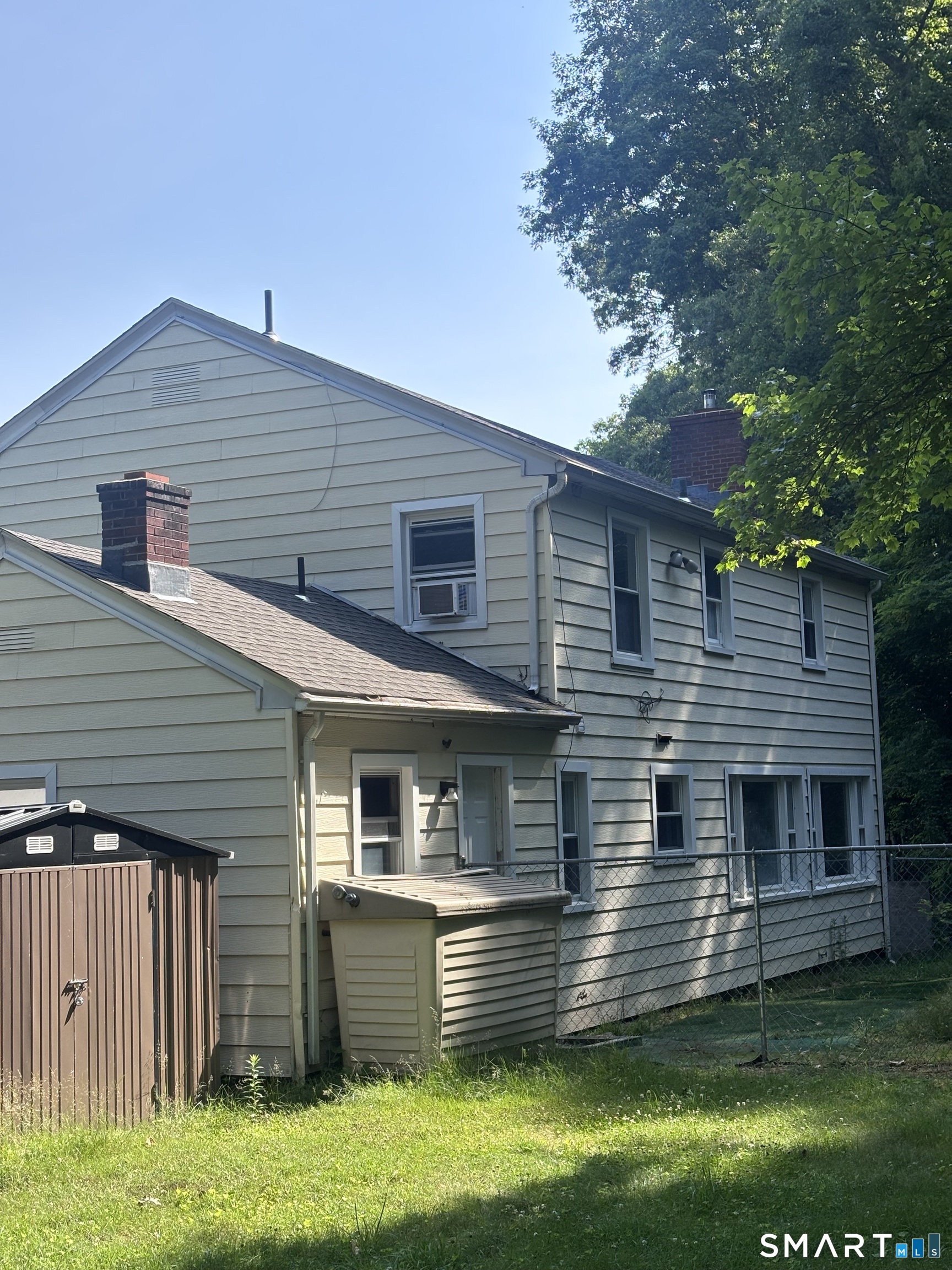 58 Roxbury Road East Lyme CT 06357
