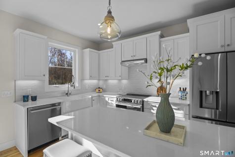 12 Ivy Hill Road Waterford CT 06385