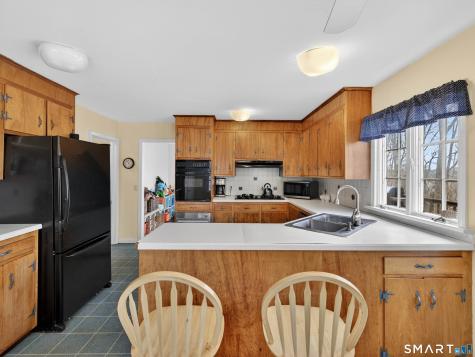 7 Laurel Hill South Drive East Lyme CT 06357