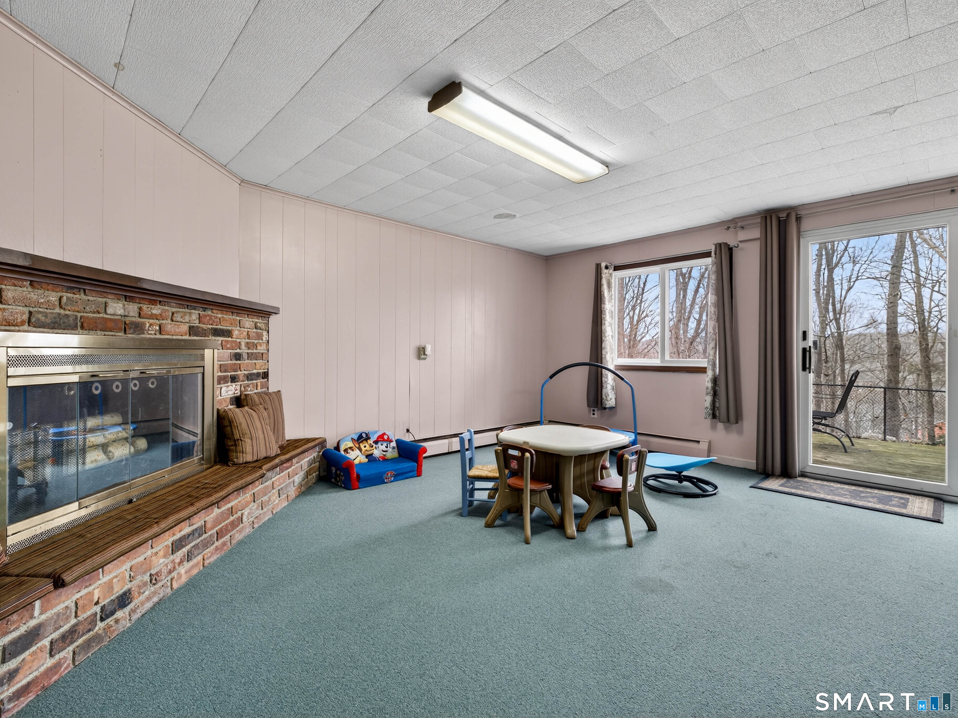 7 Laurel Hill South Drive East Lyme CT 06357