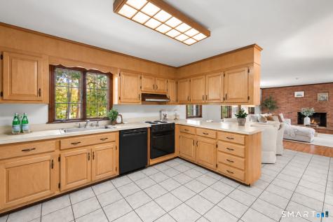 6 Mountain View Drive Weston CT 06883
