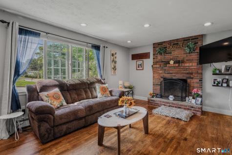 83 Woodland Drive Montville CT 06382