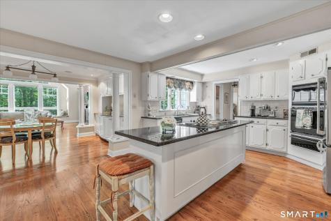 15 Hemlock Hollow Road Woodbridge CT 06525