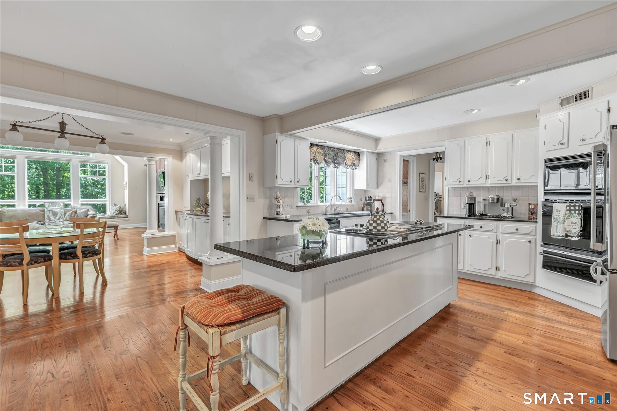 15 Hemlock Hollow Road Woodbridge CT 06525