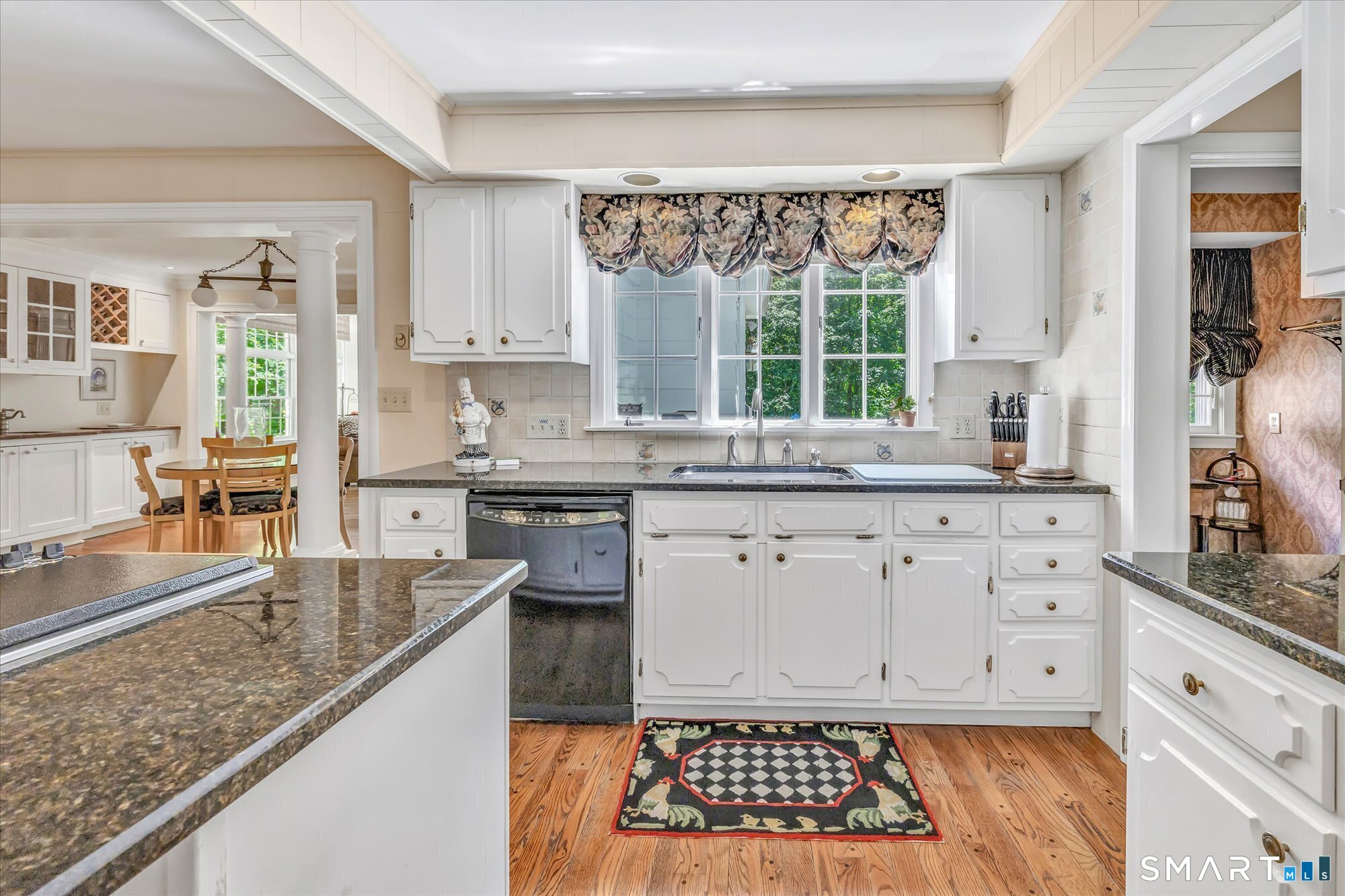 15 Hemlock Hollow Road Woodbridge CT 06525