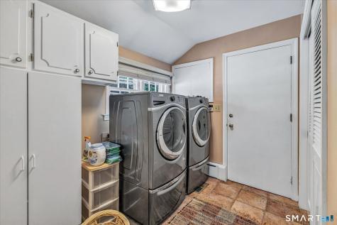 15 Hemlock Hollow Road Woodbridge CT 06525