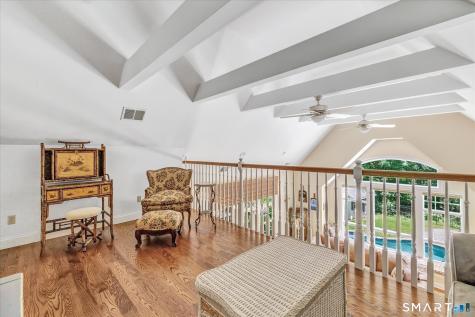 15 Hemlock Hollow Road Woodbridge CT 06525