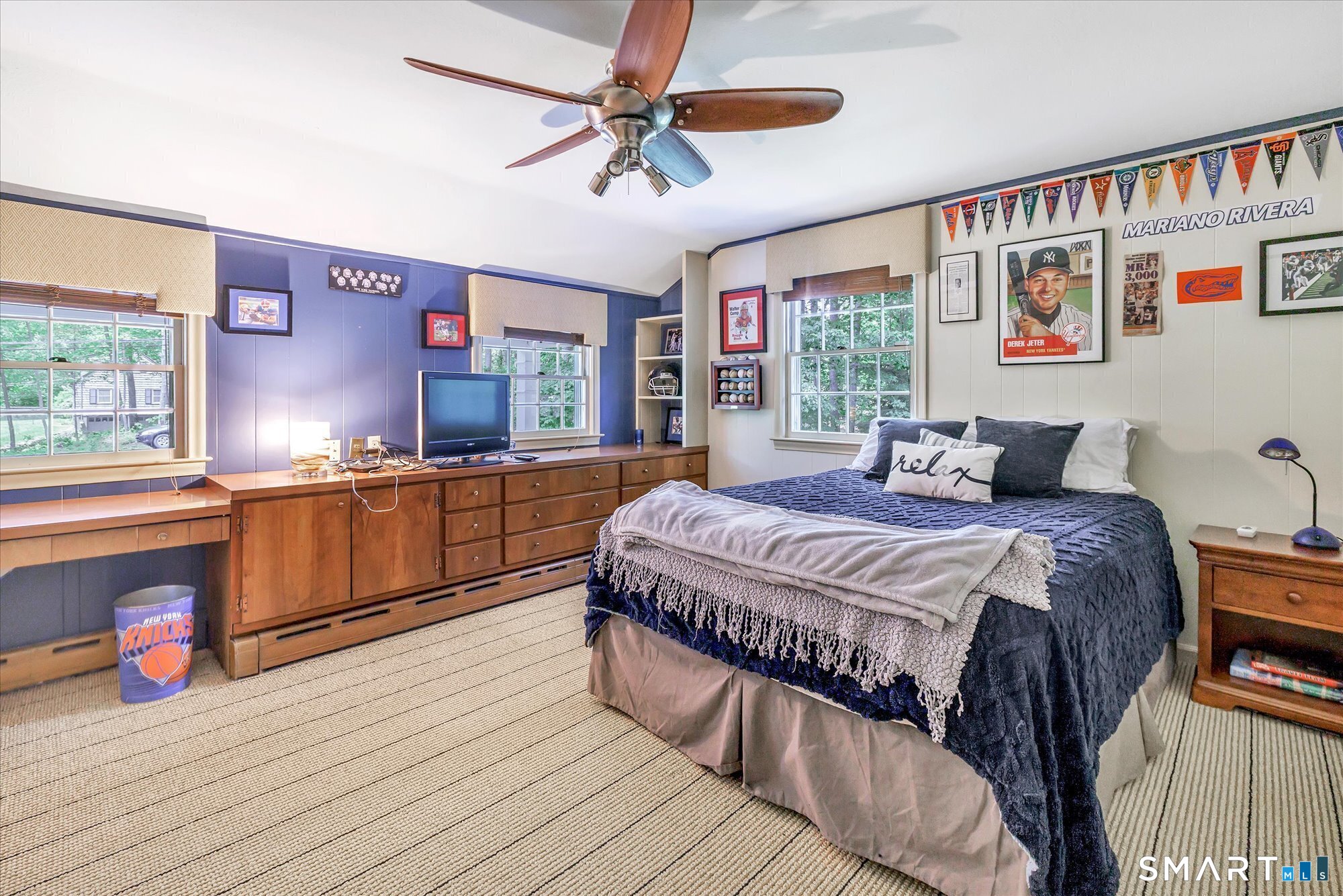15 Hemlock Hollow Road Woodbridge CT 06525