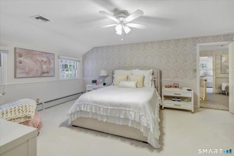15 Hemlock Hollow Road Woodbridge CT 06525