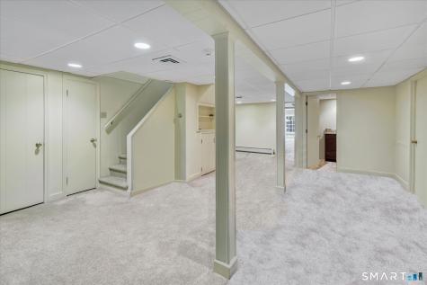 15 Hemlock Hollow Road Woodbridge CT 06525