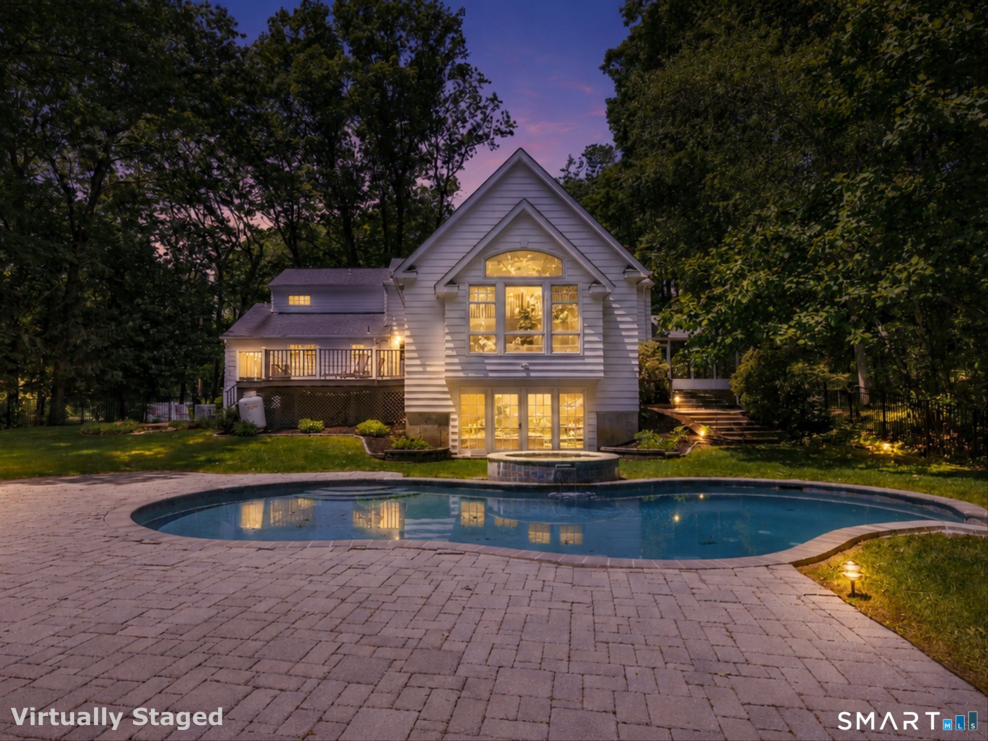 15 Hemlock Hollow Road Woodbridge CT 06525