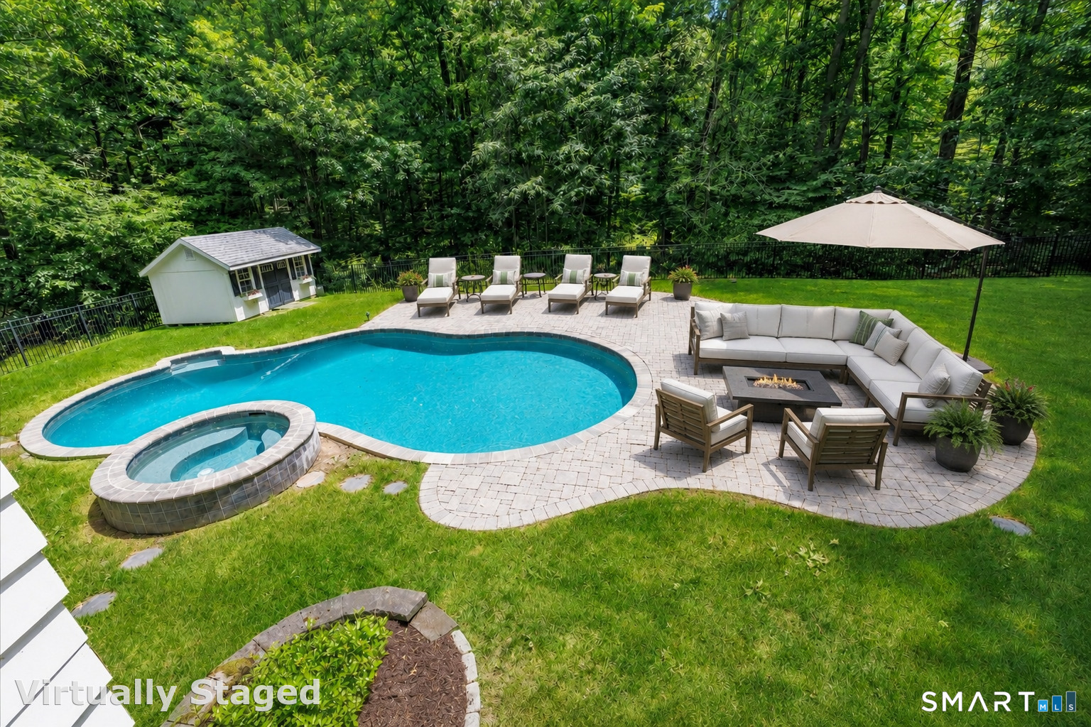 15 Hemlock Hollow Road Woodbridge CT 06525