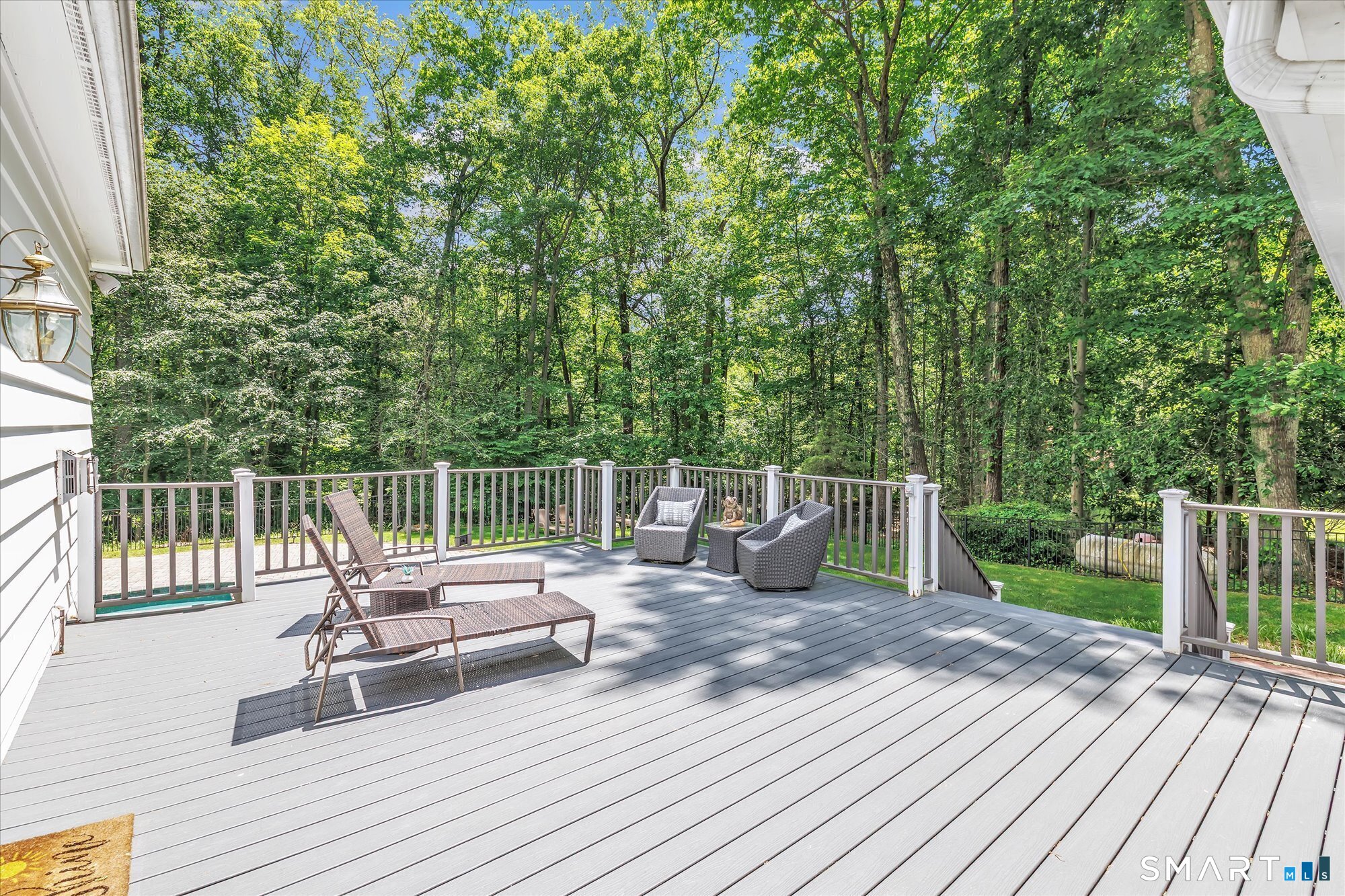 15 Hemlock Hollow Road Woodbridge CT 06525