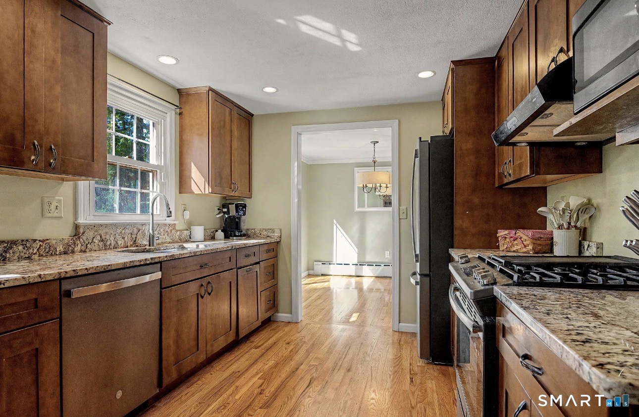 11 Janes Lane Clinton CT 06413