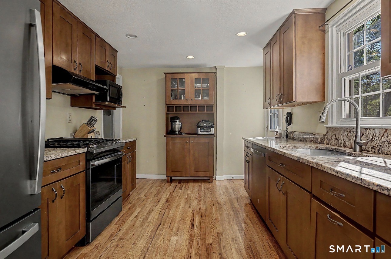 11 Janes Lane Clinton CT 06413