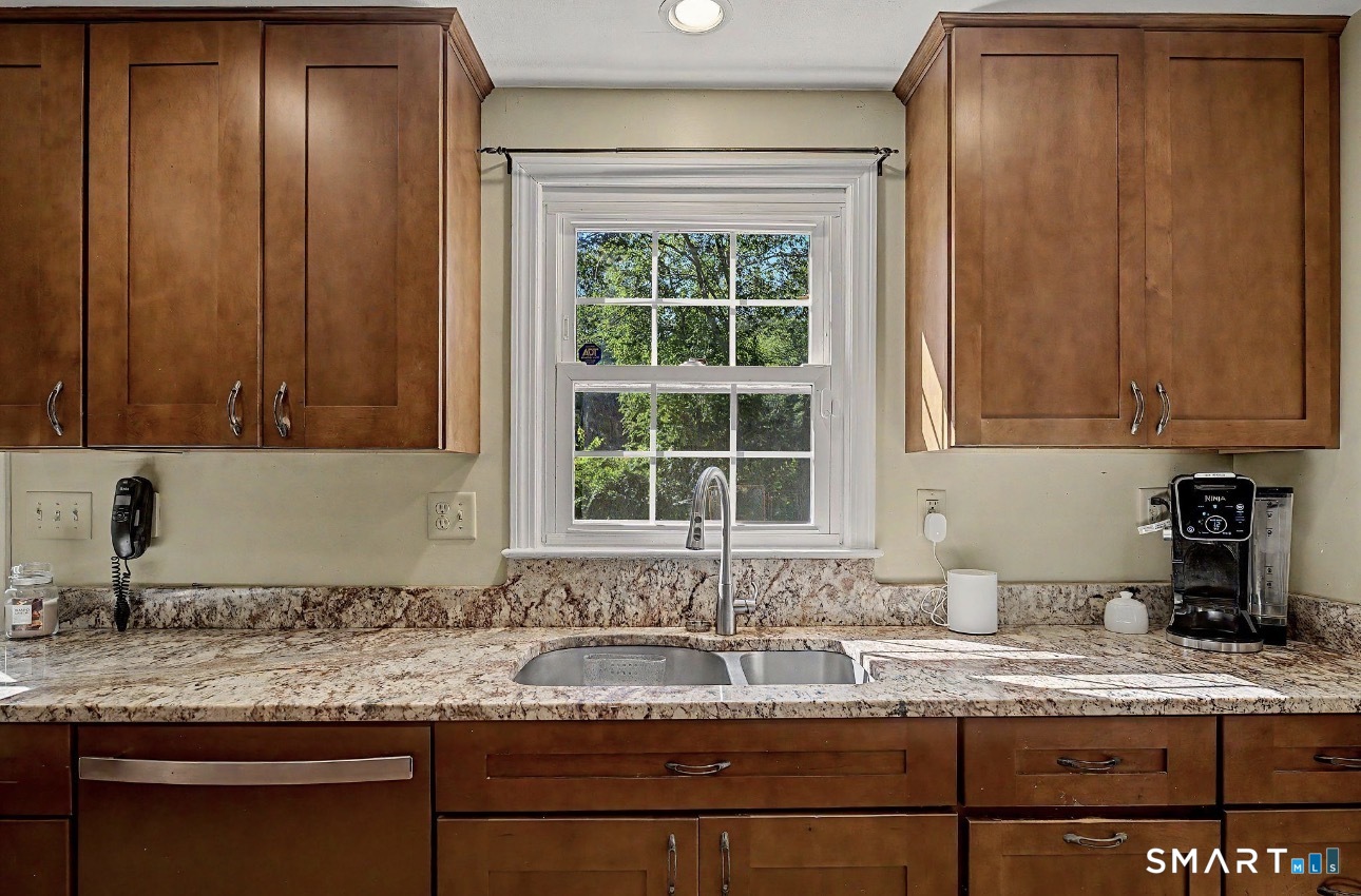 11 Janes Lane Clinton CT 06413