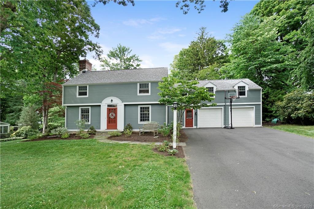 36 Kent Drive North Haven CT 06473