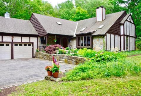 100 Old Town Highway Bridgewater CT 06752