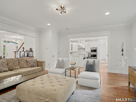 28 Walnut Ridge Lane Stamford CT 06905