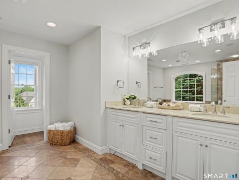 28 Walnut Ridge Lane Stamford CT 06905