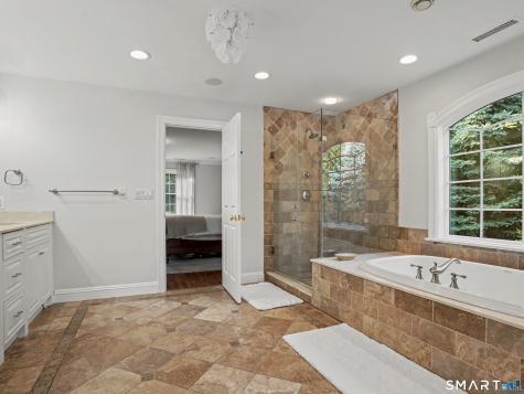 28 Walnut Ridge Lane Stamford CT 06905