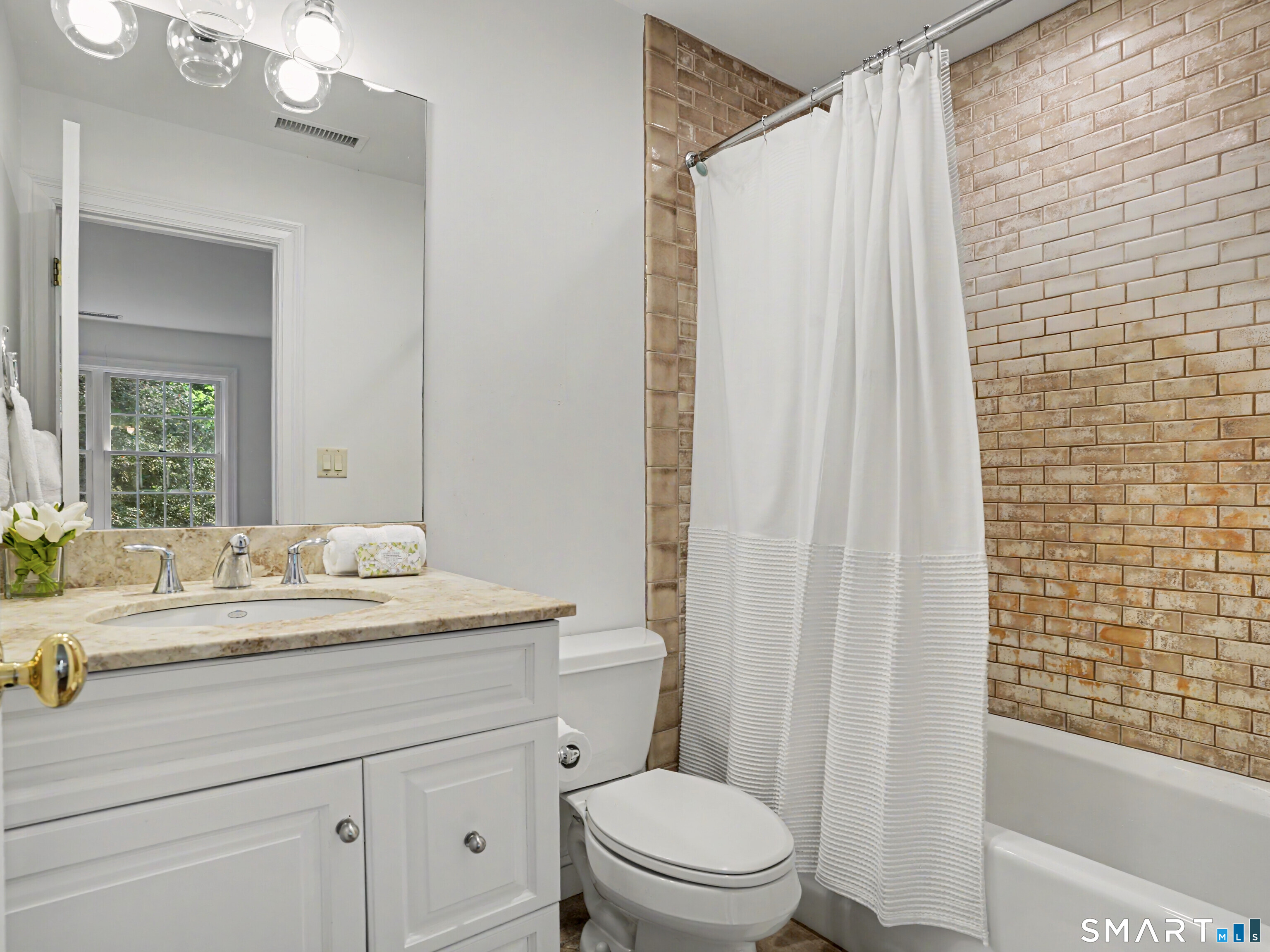 28 Walnut Ridge Lane Stamford CT 06905