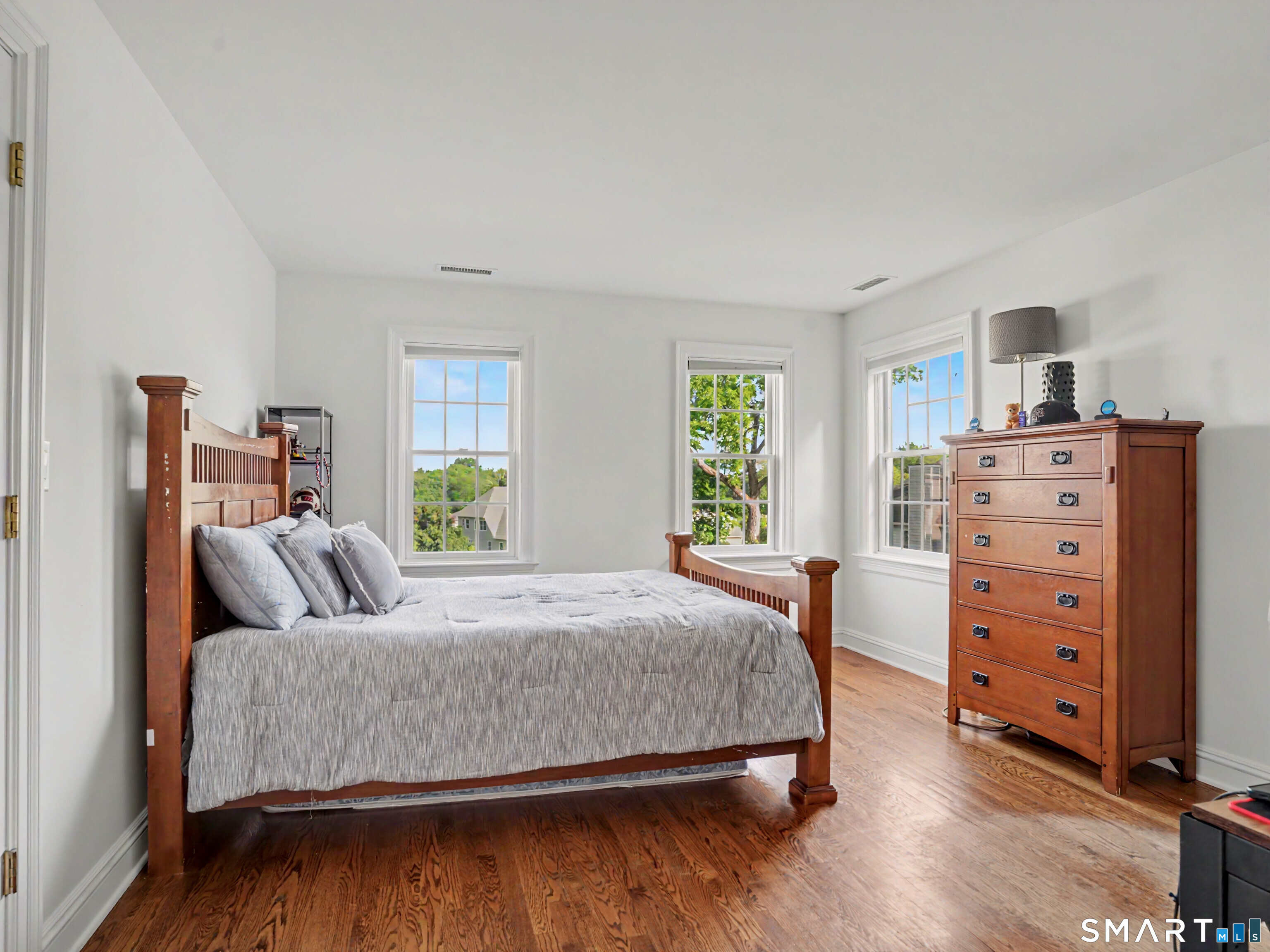 28 Walnut Ridge Lane Stamford CT 06905