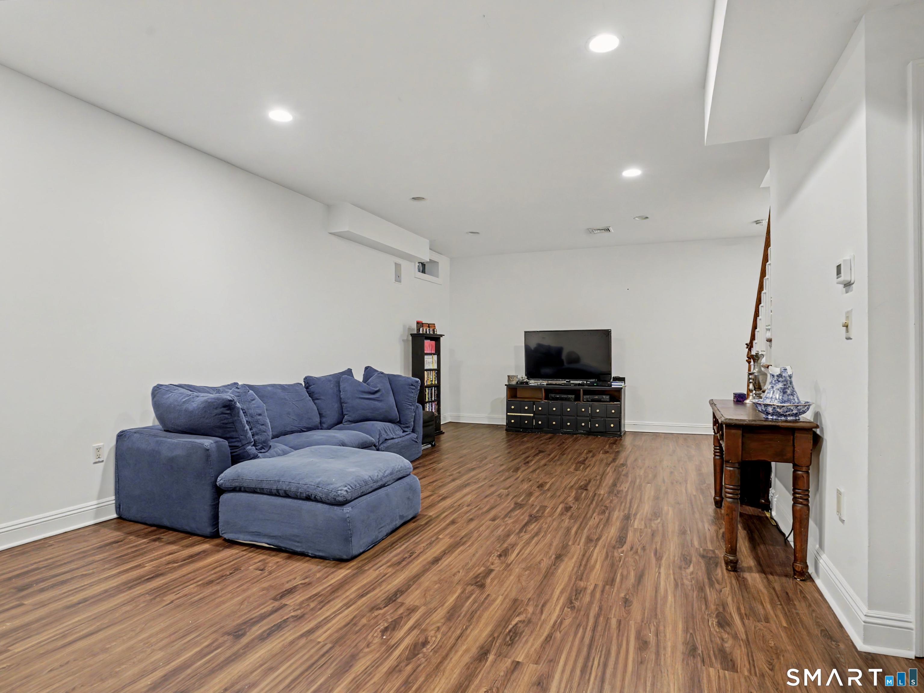 28 Walnut Ridge Lane Stamford CT 06905