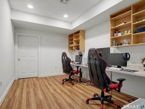 28 Walnut Ridge Lane Stamford CT 06905