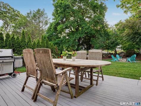 28 Walnut Ridge Lane Stamford CT 06905