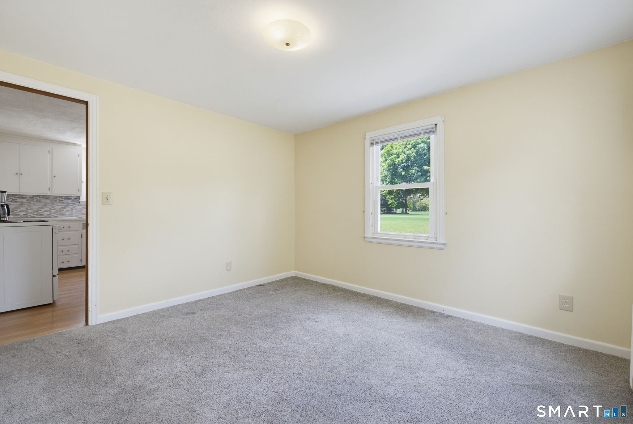 1485 Suffield Street Suffield CT 06078
