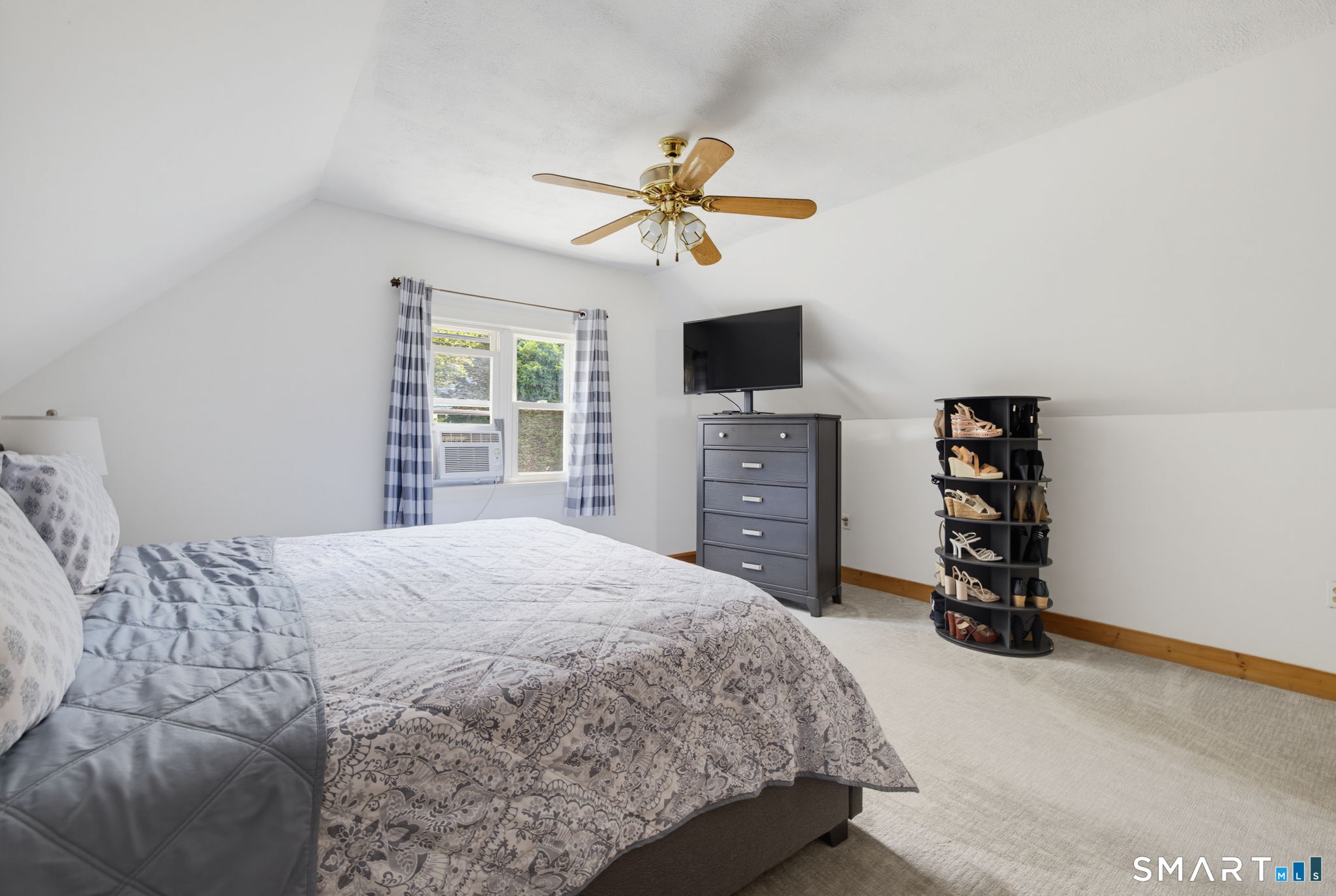 1485 Suffield Street Suffield CT 06078