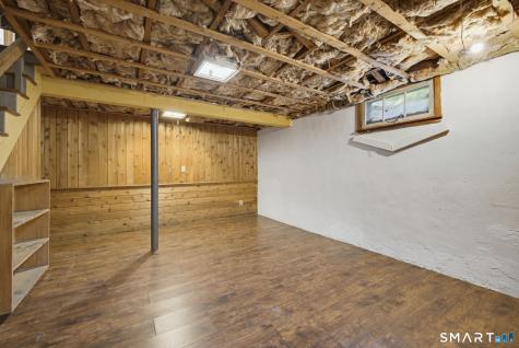 1485 Suffield Street Suffield CT 06078